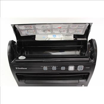 FoodSaver V3230 Food Sealer