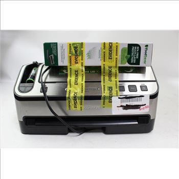 FoodSaver V4880 Bag Sealer And Bags