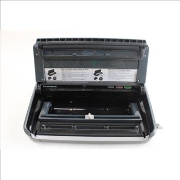 FoodSaver Vaccum Sealer FM2100-000