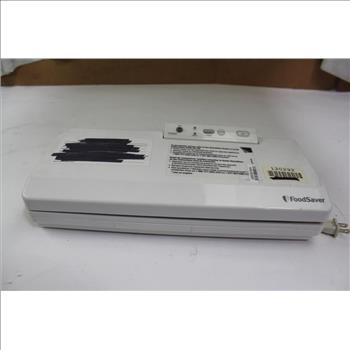 FoodSaver Vacuum Sealer V2040