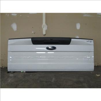 Ford F-250 Tailgate W/ Backup Camera