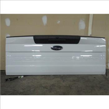 Ford F-250 Tailgate W/ Backup Camera