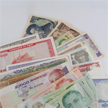 Foreign Currency, 18+ Pieces