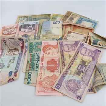 Foreign Currency, 20+ Pieces