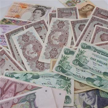 Foreign Currency,12+ Pieces
