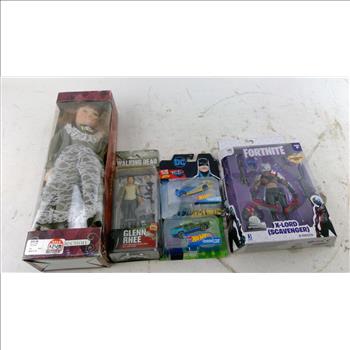 Fortnite Action Figure And More 5 Pieces