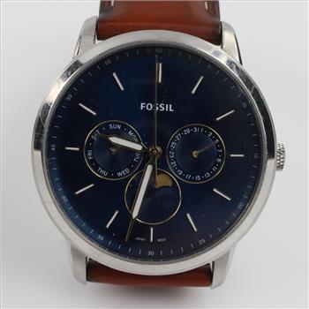 Fossil Neutra Moonphase Watch