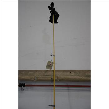 Frabill Fishing Net, Yellow Eagle Claw Fishing Pole, 2 Pieces