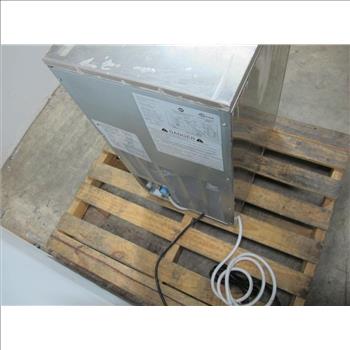 Franklin Chef Ice Maker, ***FLORIDA APPT ONLY***
