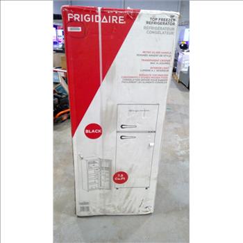Frdgidaire Top Freezer Refridgerator