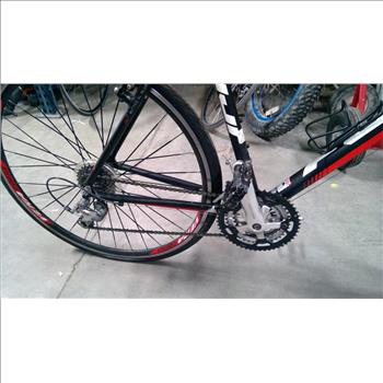 Fuji Absolute 2.0 LE Bike