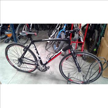 Fuji Absolute 2.0 LE Bike