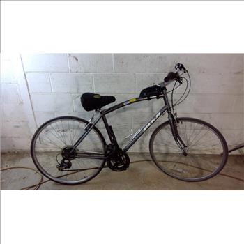 Fuji Absolute 5.0 Hybrid Bike