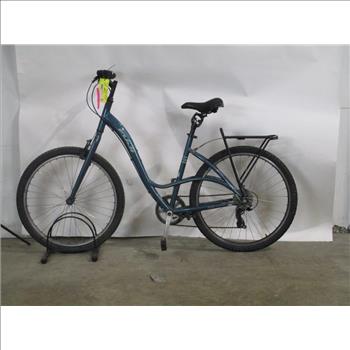 Fuji Cross Town Urban Bike