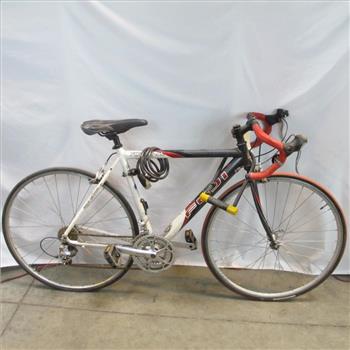 Fuji Finest-AL Road Bike