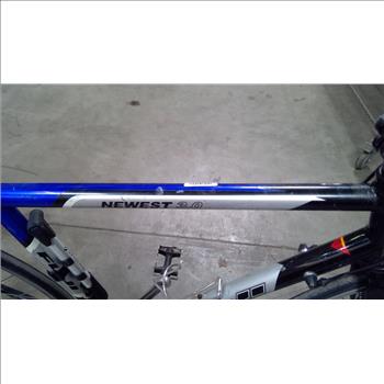 Fuji Newest 3.0 Road Bike