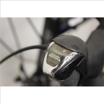 Fuji Professional 3.0 Road Bike