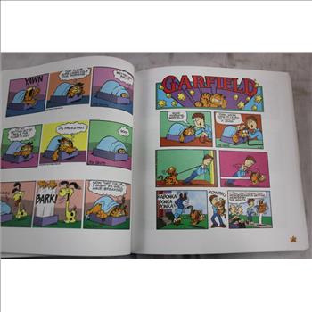 Garfield Fat Cat 3-pack Comic Book, White Envelope Packets Of 50 Pcs, 4+ Pieces