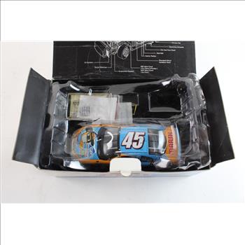 Garfield Kyle Petty Racing Car Model