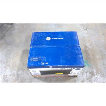GE Appliances Coutertop Microwave Oven