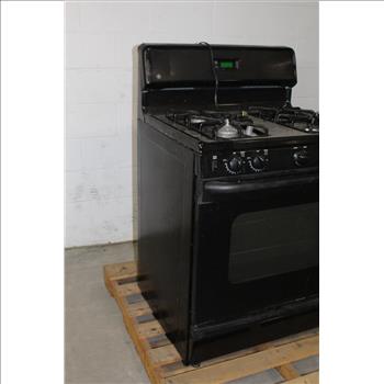 G.E. Natural Gas Stove