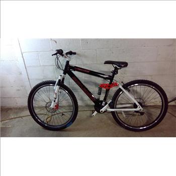 Genesis V2100 Mountain Bike