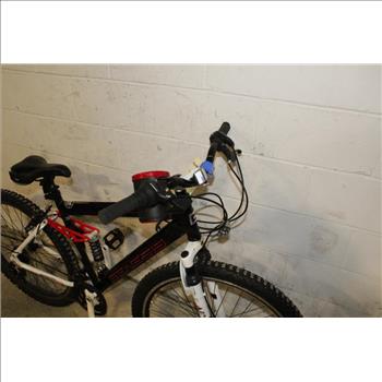 Genesis V2100 Mountain Bike