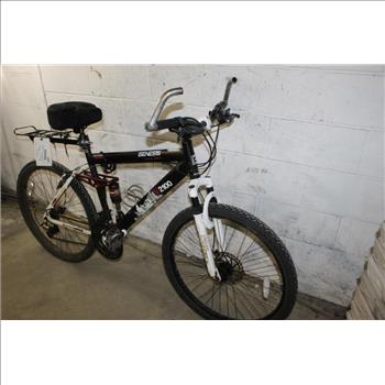 Genesis V2100 Mountain Bike