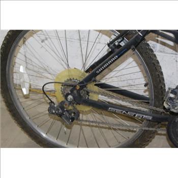 Genesis V2100 Mountain Bike