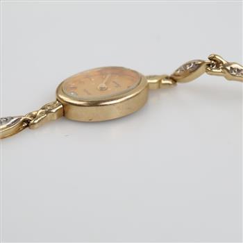 Geneve 10kt Gold Watch