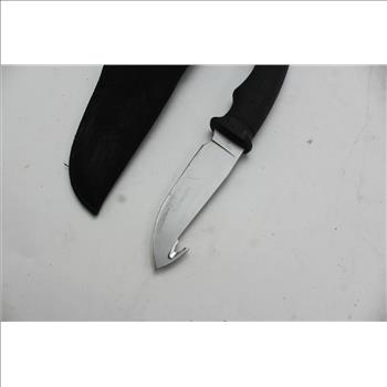 Gerber Fixed Blade Knife In Sheath