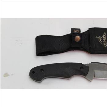 Gerber Fixed Blade Knife With Sheath