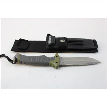 Gerber Knife With Sheath