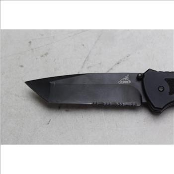 Gerber Tanto Bladed Folding Knife