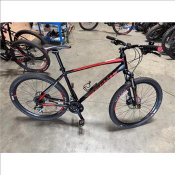 Giant 27.5 Inch Mountain Bike
