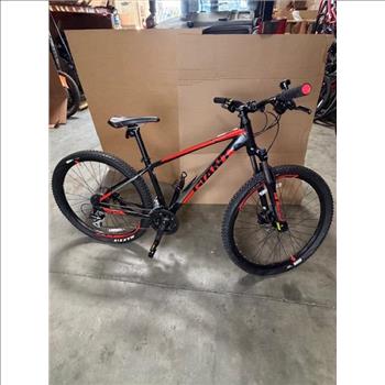 Giant 27.5 Inch Mountain Bike Size Small