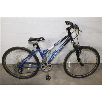 Giant Boulder Mountain Bike
