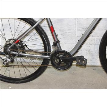 Giant Cypress Hybrid Bike