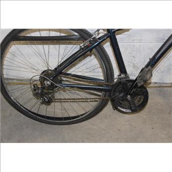 Giant Cypress Hybrid Bike