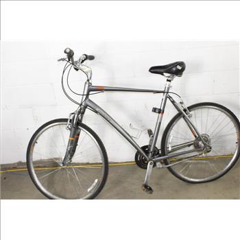 Giant Cypress Hybrid Bike