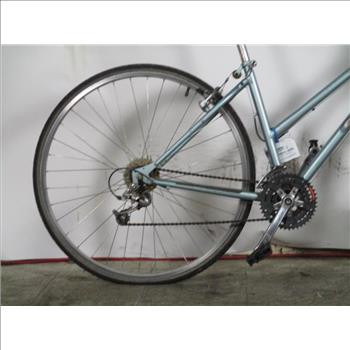 Giant Hybrid Innova Bike