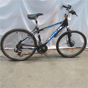 giant revel 4 mountain bike