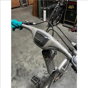 Giant Revive DX Semi Hybrid Bike