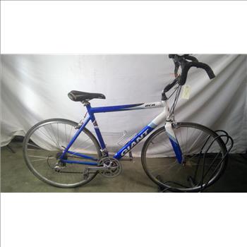 Giant Road Bike