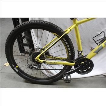 Giant Talon Front Suspension Mountain Bike