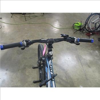 Giant Talon Mountain Bike