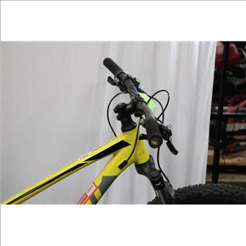 Giant Talon Mountain Bike