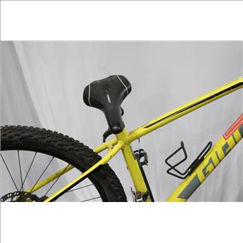 Giant Talon Mountain Bike