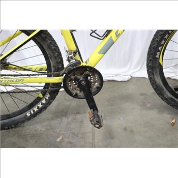 Giant Talon Mountain Bike