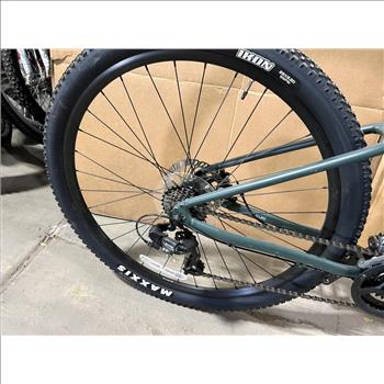 Giant Talon Mountain Bike